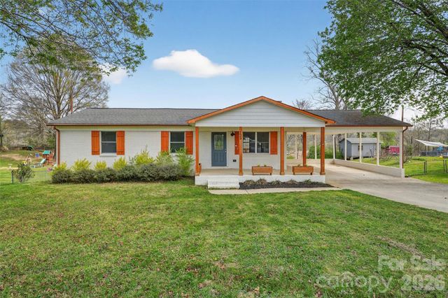 123 Rowe Street, Gastonia, NC 28056