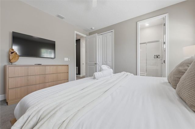 1428 REUNION BOULEVARD, Reunion, FL 34747