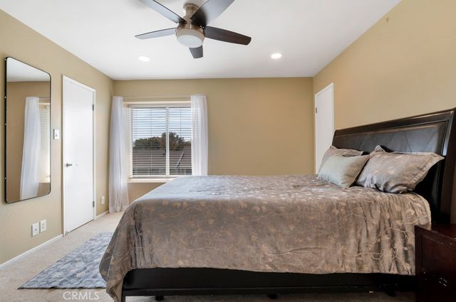 753 Warwick Ave, Thousand Oaks, CA 91360