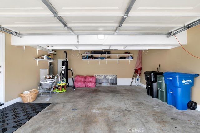 753 Warwick Ave, Thousand Oaks, CA 91360