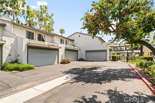 2008 E 5th Street, Ontario, CA 91764