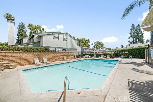 2008 E 5th Street, Ontario, CA 91764