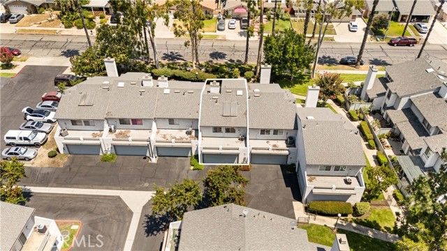 2008 E 5th Street, Ontario, CA 91764