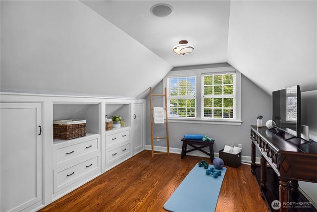4814 194th Avenue SE, Issaquah, WA 98027