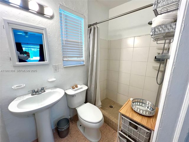 2235 SW 23rd Ave, Miami, FL 33145