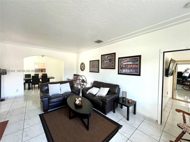 2235 SW 23rd Ave, Miami, FL 33145