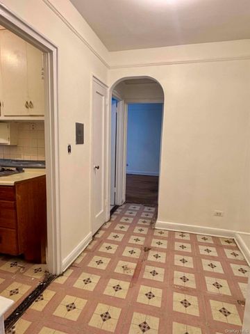 143-07 Sanford Avenue 3J, Flushing, NY 11355