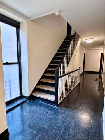143-07 Sanford Avenue 3J, Flushing, NY 11355