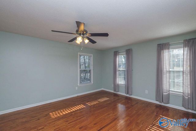 3103 SE Holly Hill Road SE, Huntsville, AL 35802