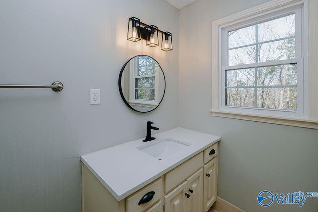 3103 SE Holly Hill Road SE, Huntsville, AL 35802