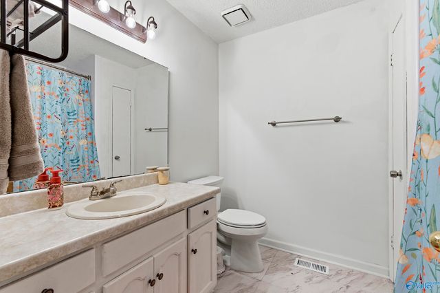 102 Mandy Drive, Hazel Green, AL 35750