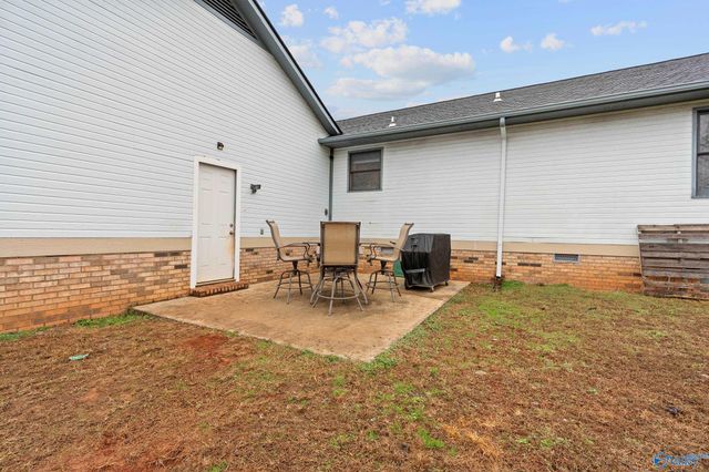 102 Mandy Drive, Hazel Green, AL 35750
