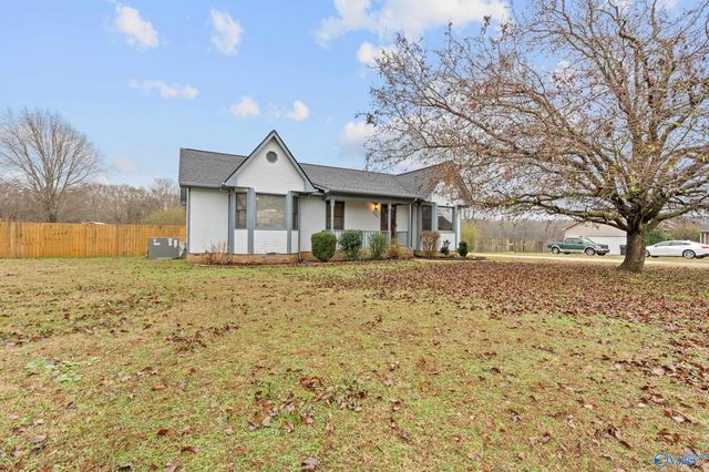 102 Mandy Drive, Hazel Green, AL 35750