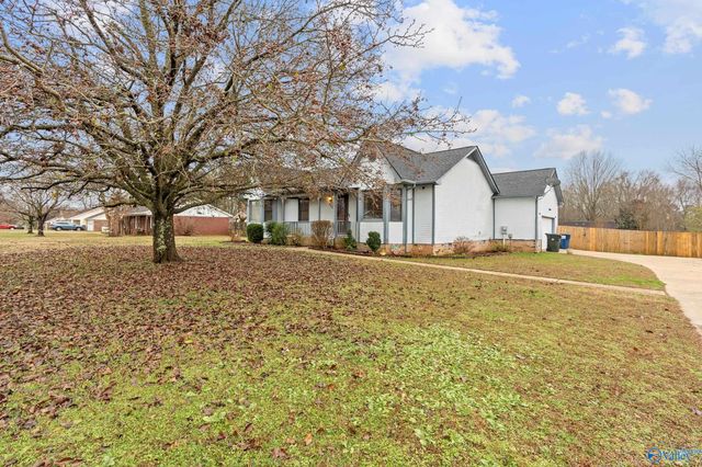 102 Mandy Drive, Hazel Green, AL 35750