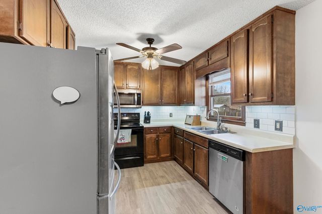 102 Mandy Drive, Hazel Green, AL 35750