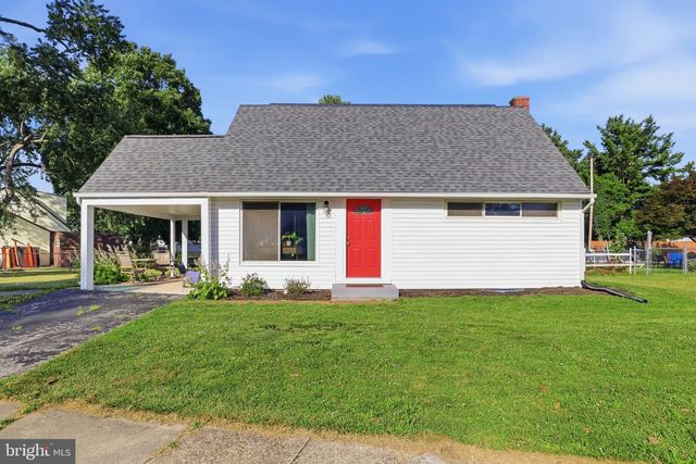 141 STONY BROOK DR, York, PA 17402