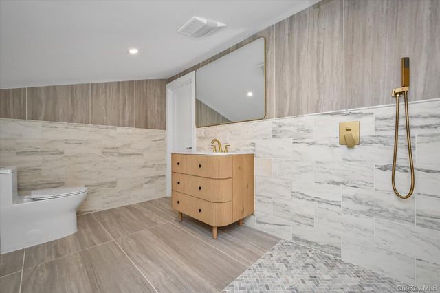 176-12 Kildare Road, Jamaica Estates, NY 11432