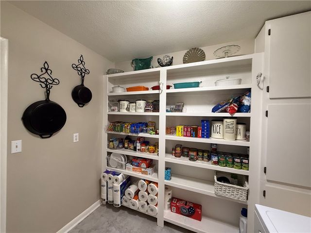 5953 Walden Street, Lowell, AR 72745