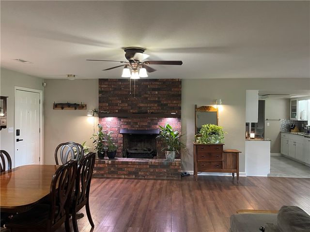 5953 Walden Street, Lowell, AR 72745