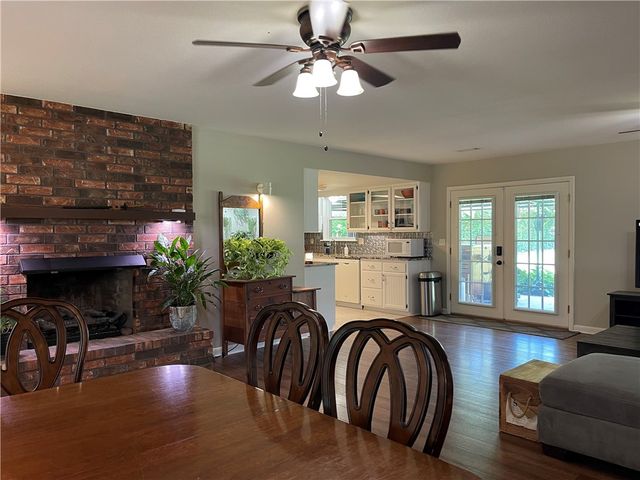 5953 Walden Street, Lowell, AR 72745