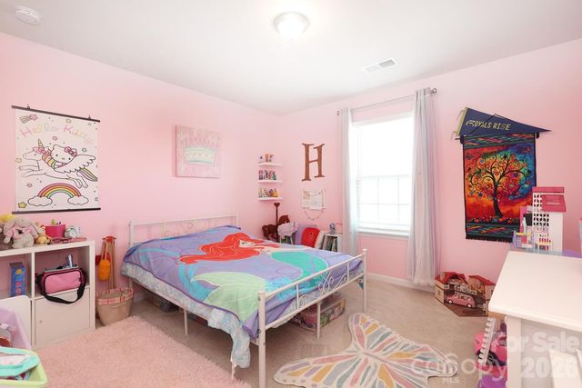 17417 Snug Harbor Drive, Charlotte, NC 28278