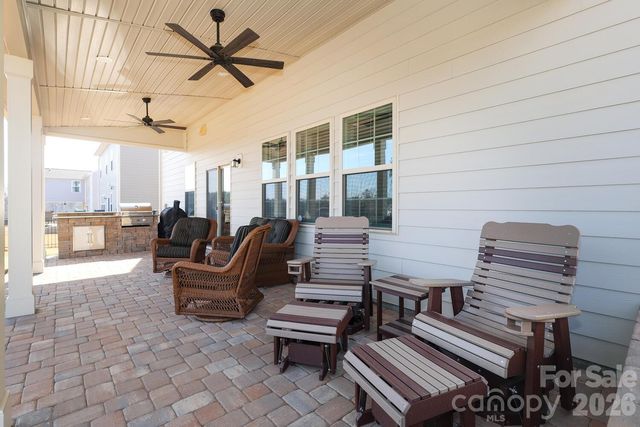 17417 Snug Harbor Drive, Charlotte, NC 28278