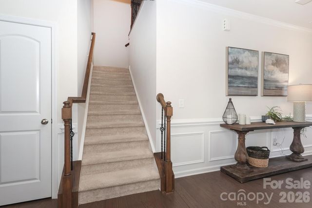 17417 Snug Harbor Drive, Charlotte, NC 28278