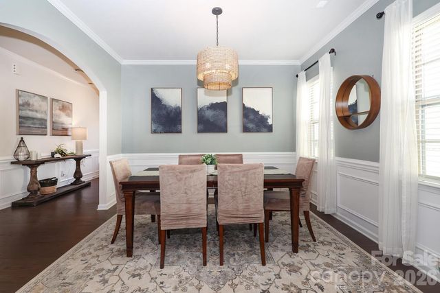 17417 Snug Harbor Drive, Charlotte, NC 28278