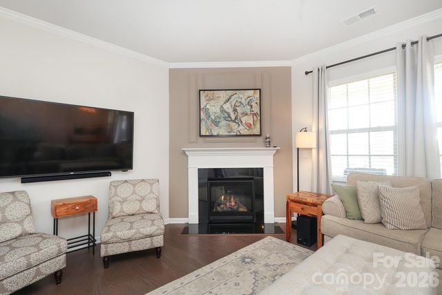 17417 Snug Harbor Drive, Charlotte, NC 28278