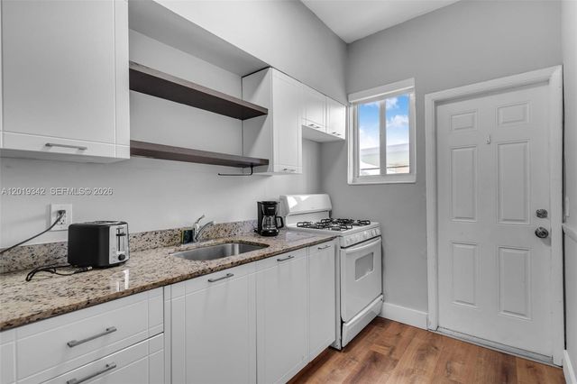 8100 Harding Ave 514, Miami Beach, FL 33141