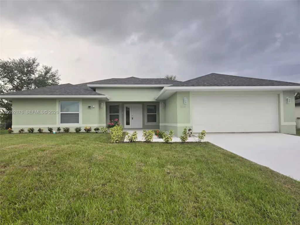 2618 NE 2 Avenue, Cape Coral, FL 33909