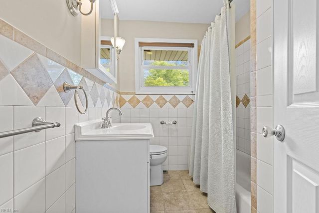 102 Irving ST, Franklin, VA 23851