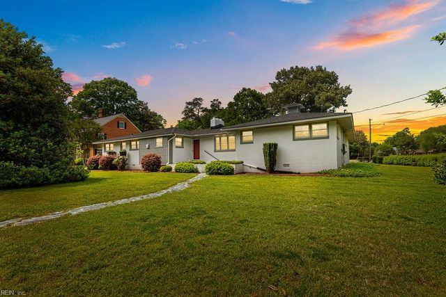 102 Irving ST, Franklin, VA 23851