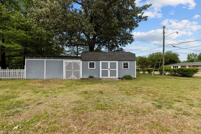 102 Irving ST, Franklin, VA 23851
