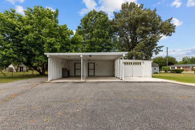 102 Irving ST, Franklin, VA 23851