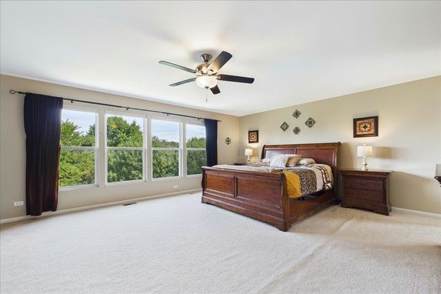 18804 W Chatham Way, Lake Villa, IL 60046