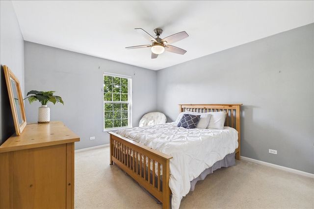 18804 W Chatham Way, Lake Villa, IL 60046