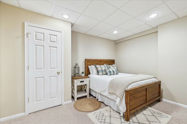 18804 W Chatham Way, Lake Villa, IL 60046