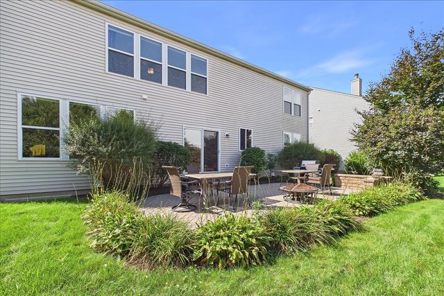 18804 W Chatham Way, Lake Villa, IL 60046