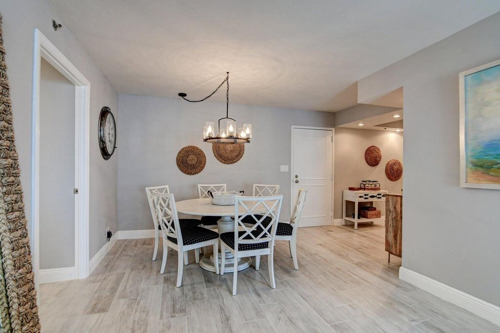 Image 13 of property listing at 3221 S Ocean Boulevard 703, Highland Beach, FL 33487