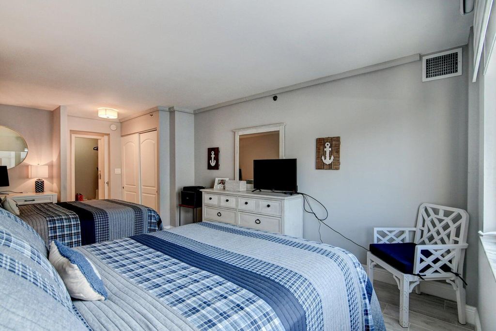 Image 27 of property listing at 3221 S Ocean Boulevard 703, Highland Beach, FL 33487