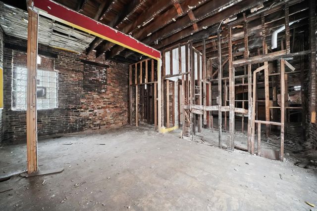 5930 S King Drive, Chicago, IL 60637