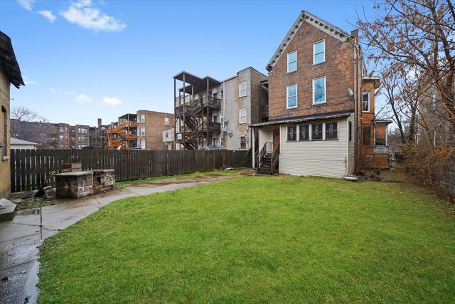 5930 S King Drive, Chicago, IL 60637