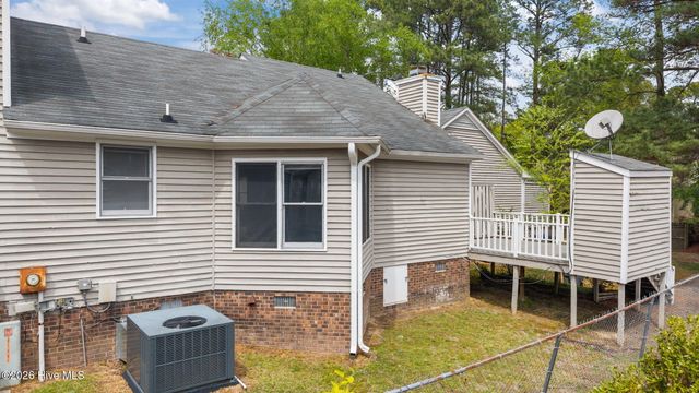 125 Willow Oaks Court, Rocky Mount, NC 27804