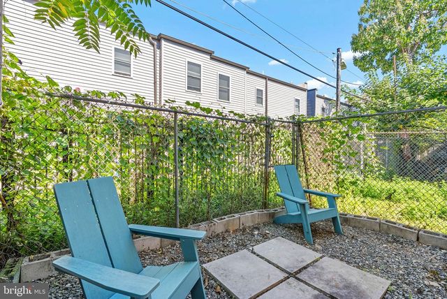2431 W SEYBERT ST, Philadelphia, PA 19121