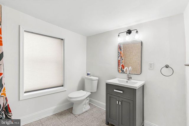 2431 W SEYBERT ST, Philadelphia, PA 19121