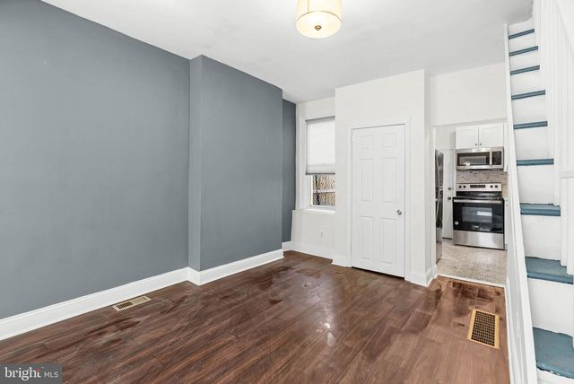 2431 W SEYBERT ST, Philadelphia, PA 19121