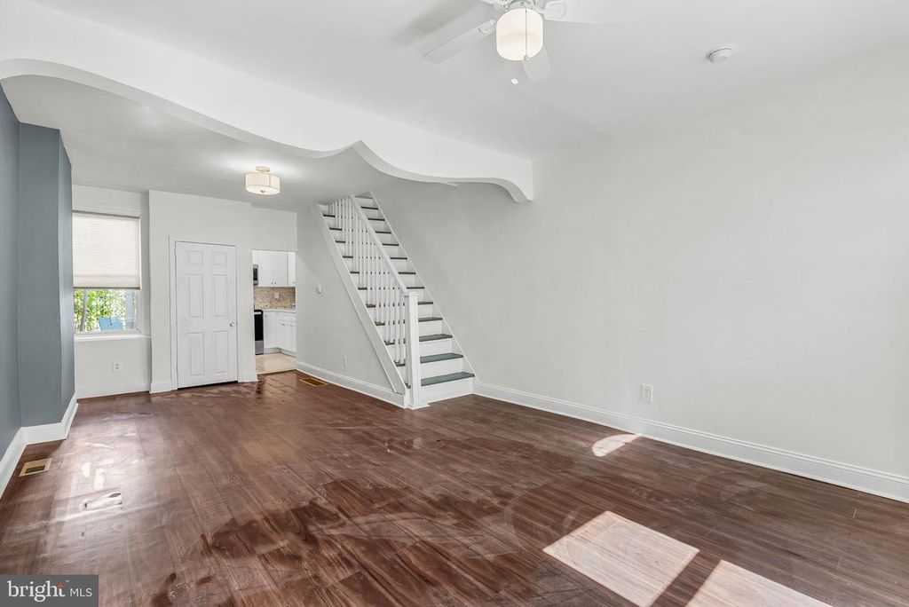 2431 W SEYBERT ST, PHILADELPHIA, PA 19121 — photo 5