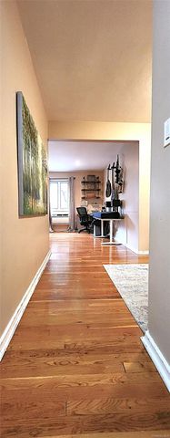 54 Lawrence Drive D, White Plains, NY 10603