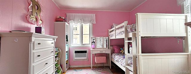 54 Lawrence Drive D, White Plains, NY 10603